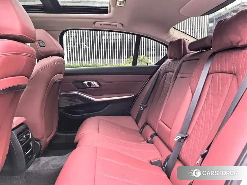 BMW i3 2025 Белый из Китая, фото 3