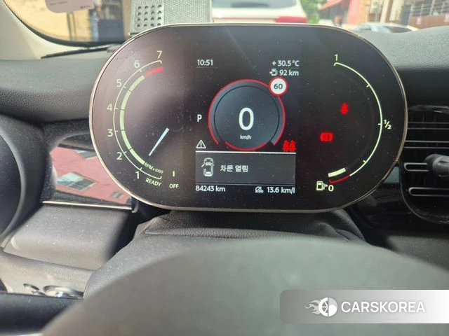 Mini Cooper 2022 Коричневый из Кореи, фото 3