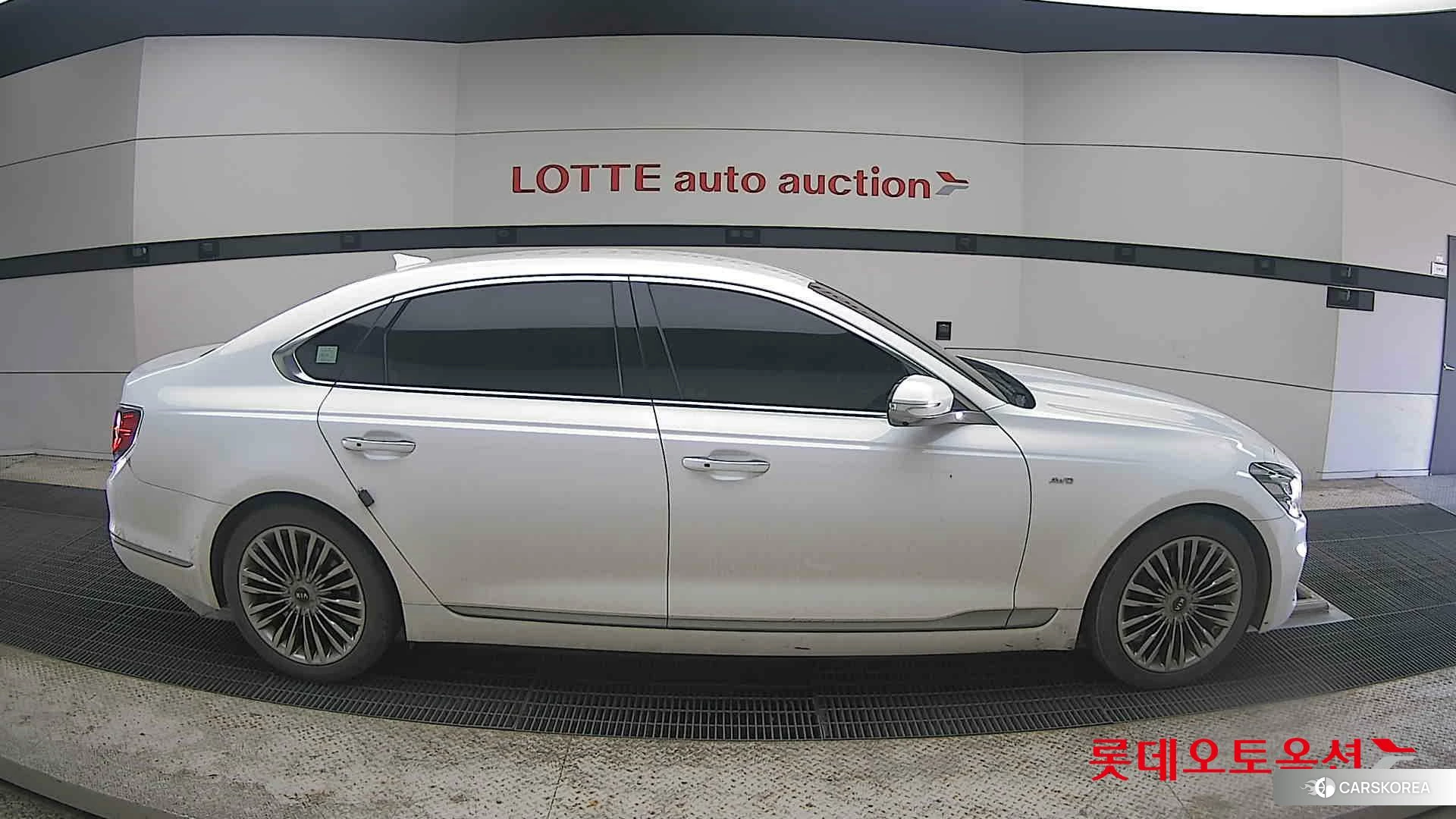 Kia K9 id 4289580 из Кореи 23