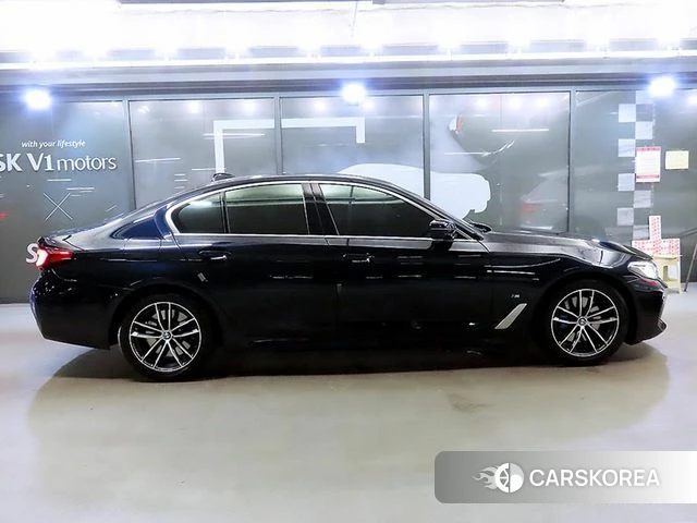 BMW 5 Series (G30) id 4343206 из Кореи 13