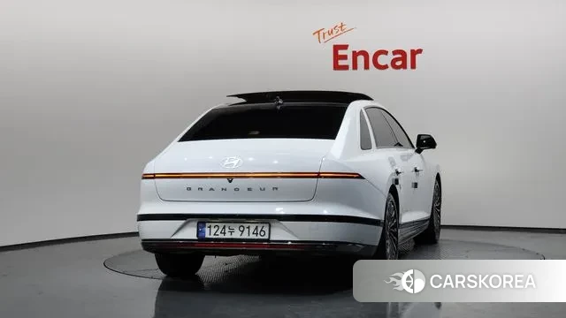 Hyundai Grandeur Hybrid (GN7) id 3377507 из Кореи 13