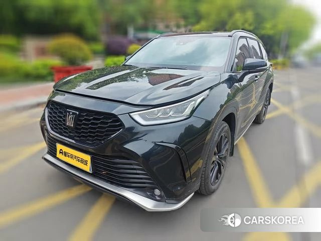 Toyota Crown Lufang 2025 Черный из Китая, фото 3