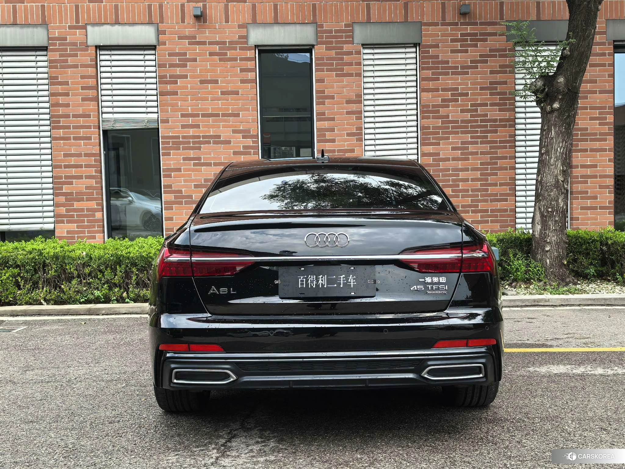 Audi A6L id 4492632 из Китая 15