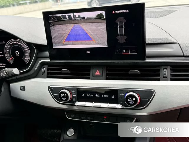 Audi A4L id 4272855 из Китая 11