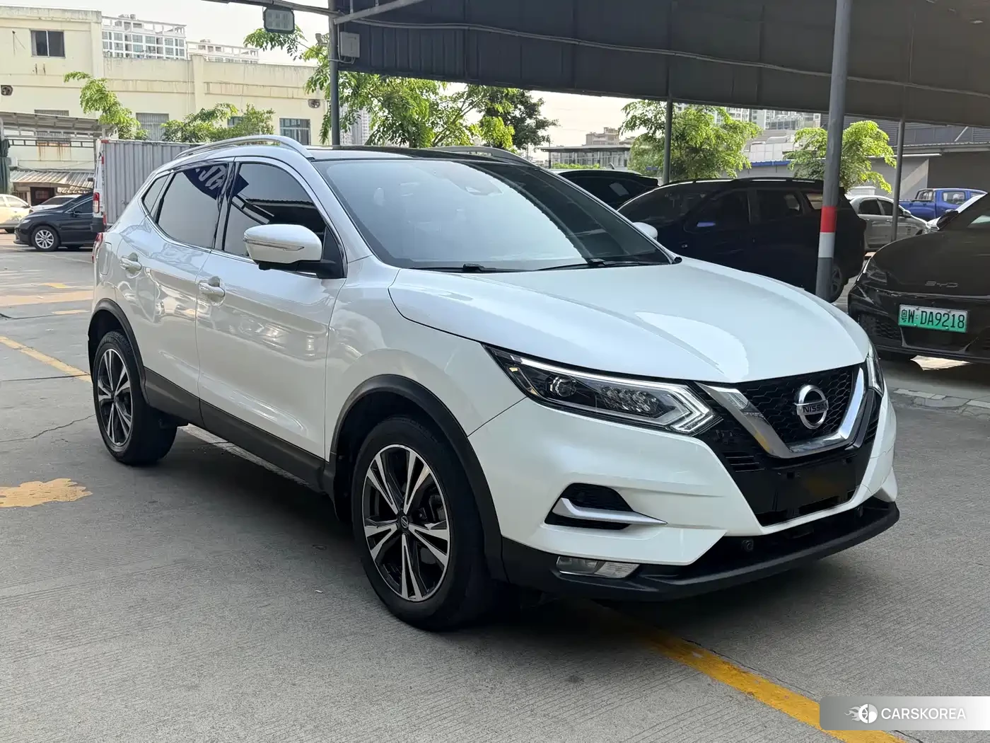 Nissan Qashqai 2022 Белый из Китая, фото 3