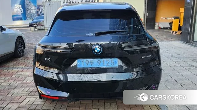 BMW iX 2023 Черный из Кореи, фото 3