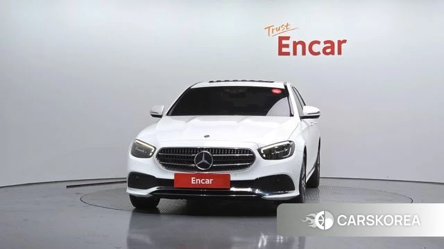Mercedes-Benz E-Class W213 id 4593967 из Кореи 23