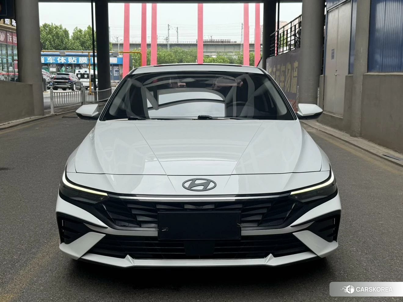 Hyundai Elantra id 4492691 из Китая 19