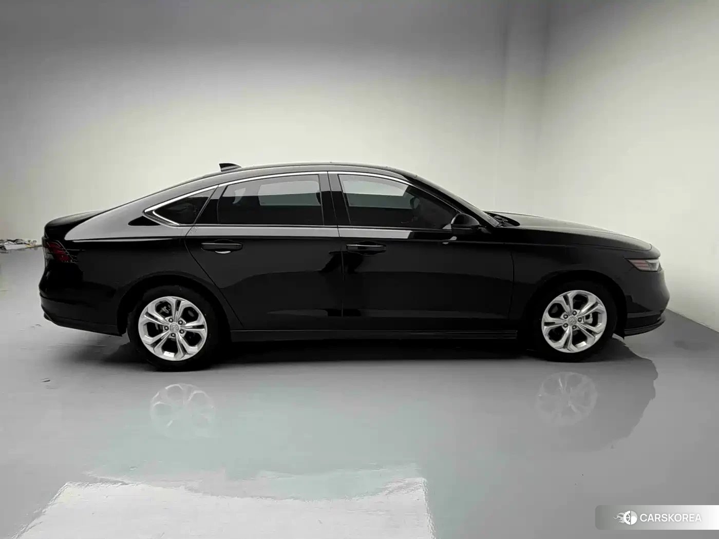 Honda Accord id 4512938 из Китая 14