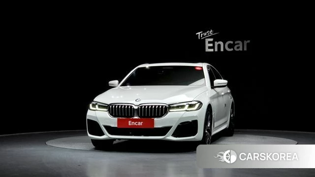 BMW 5 Series (G30) id 3911167 из Кореи 13