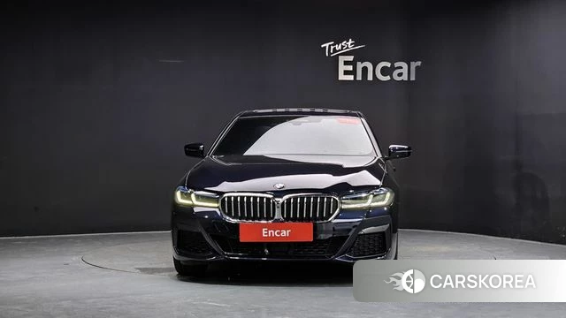 BMW 5 Series (G30) id 4618142 из Кореи 23