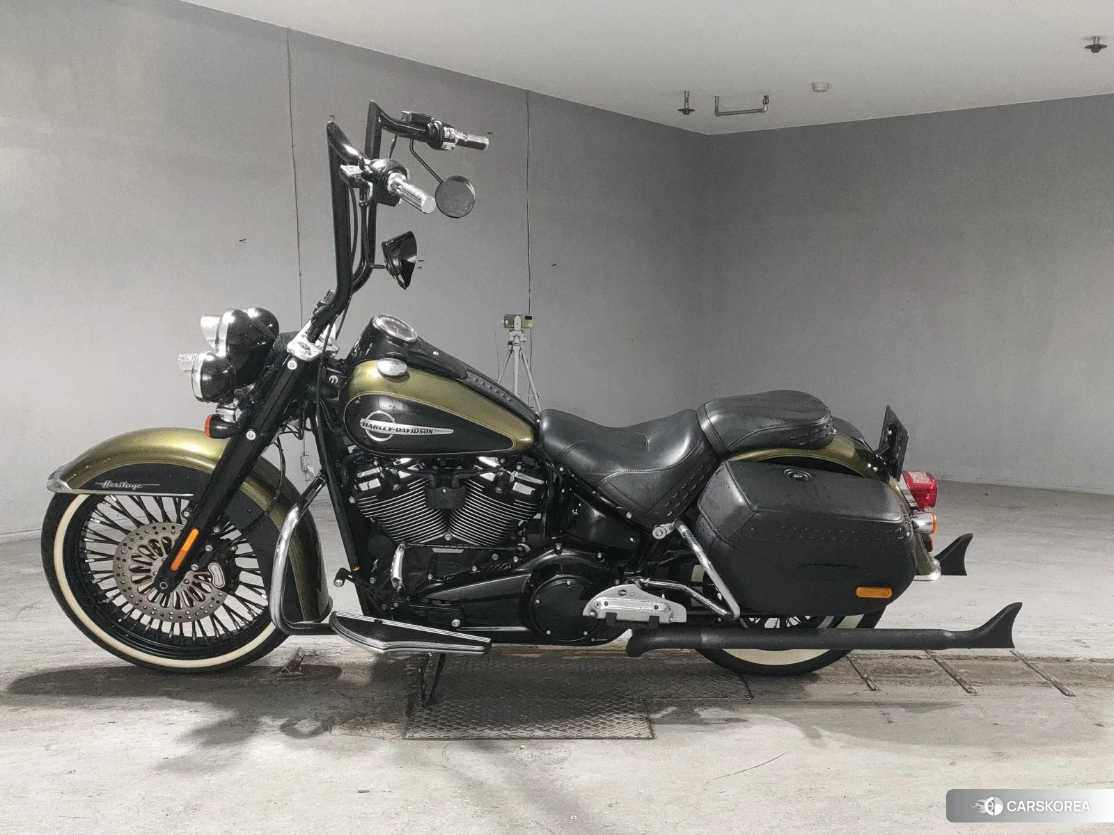 Проданный Harley-Davidson Softail Heritage Classic FLHC1750 2018 из Японии, фото 3