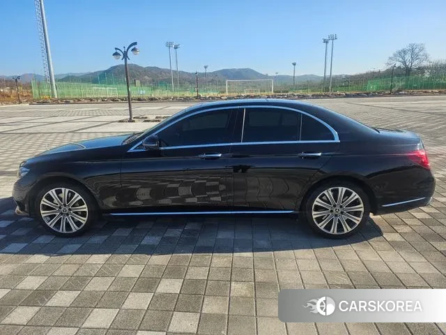 Mercedes-Benz E-Class W213 2020 Черный из Кореи, фото 3