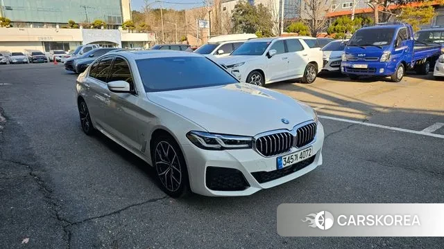 BMW 5 Series (G30) id 3529776 из Кореи 13