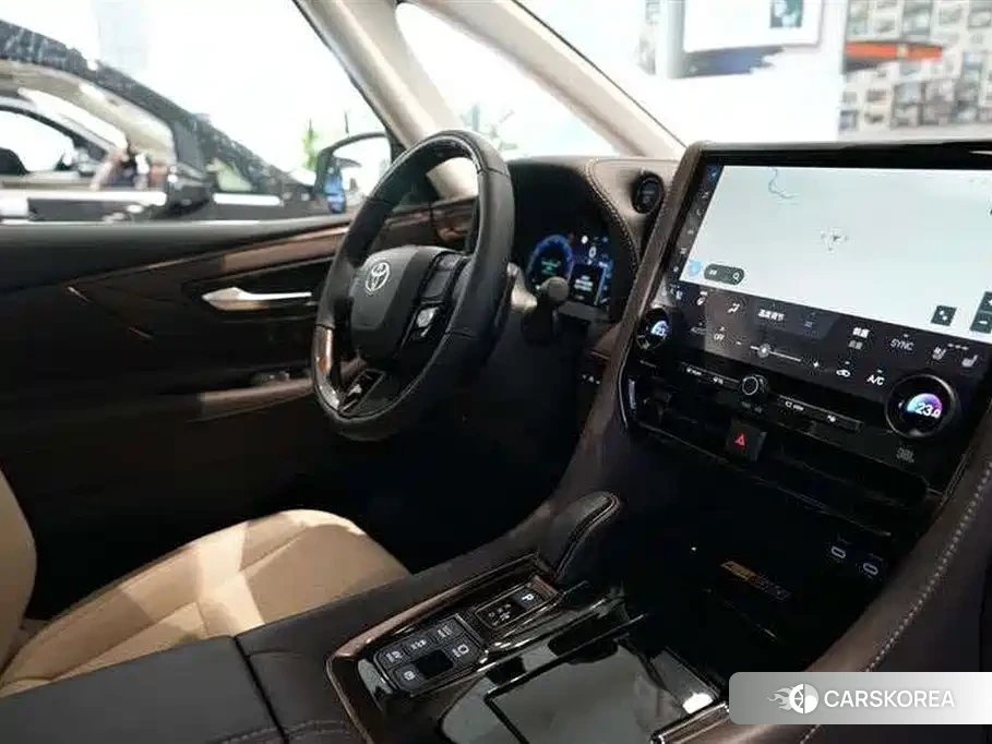 Toyota Elfa 2024 Черный из Китая, фото 3