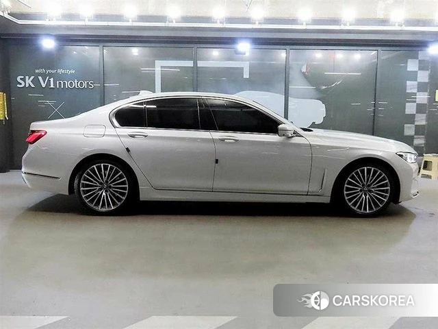 BMW 7 Series (G11) id 4284197 из Кореи 13