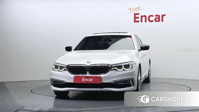 BMW 5 Series (G30) id 4530818 из Кореи 13