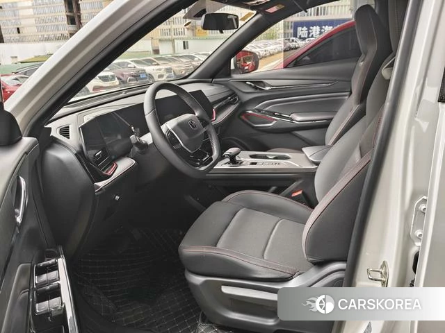 Chang'an X5 PLUS 2024 Белый из Китая, фото 3