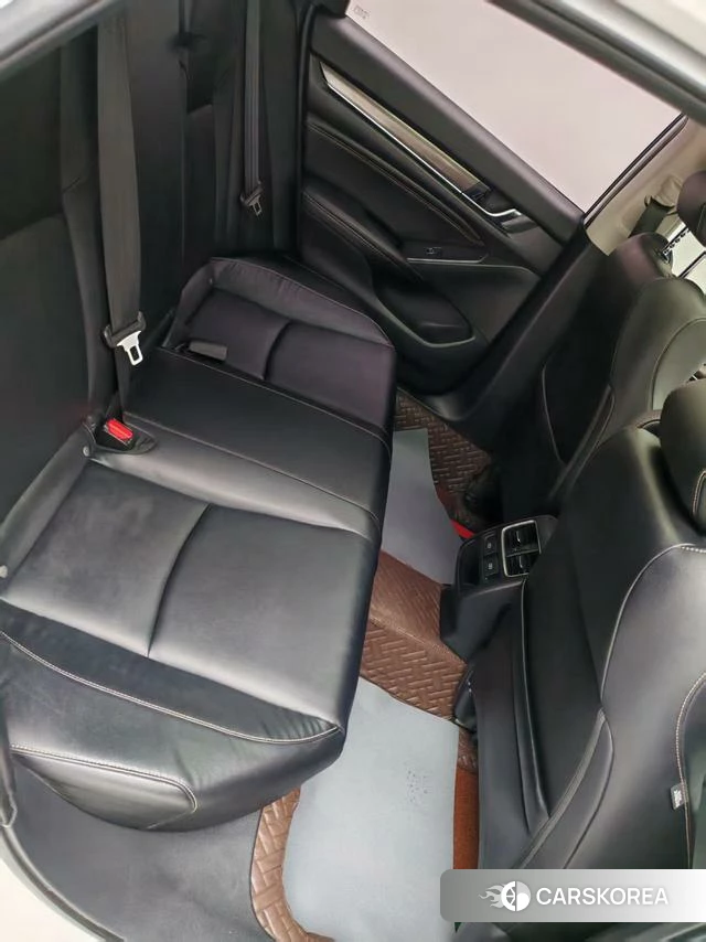Honda Accord id 4238048 из Китая 10