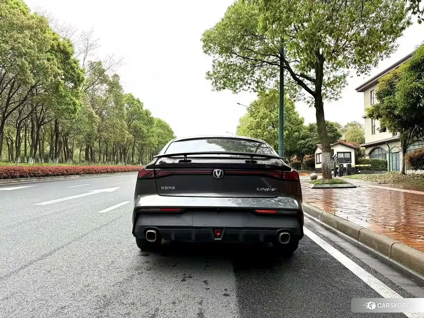Chang'an Changan UNI-V 2022 Silver/gray из Китая, фото 4