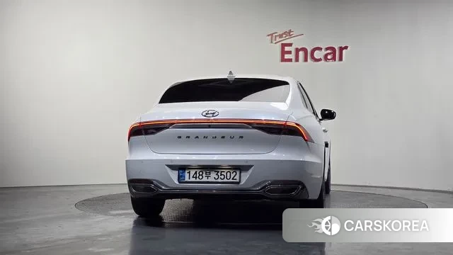 Hyundai The New Grandeur IG Hybrid id 3592646 из Кореи 13