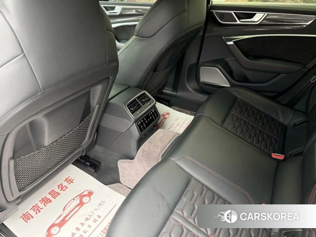 Audi RS 7 2021 Черный из Китая, фото 3