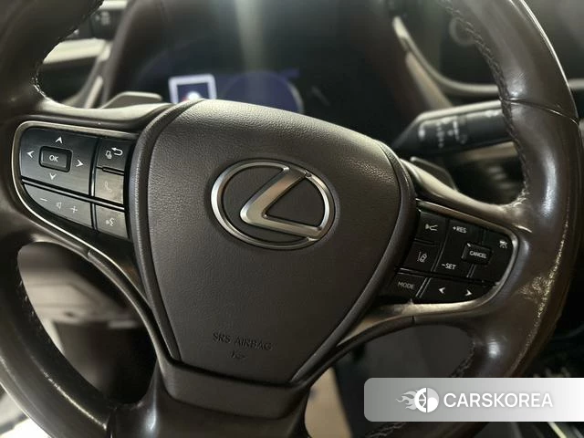 Lexus ES 2021 Белый из Китая, фото 4