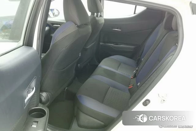 Toyota C-HR id 4314089 из Китая 23