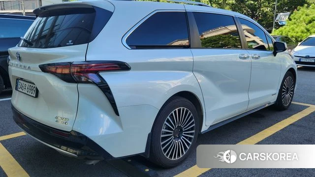 Toyota Sienna 4th Generation 2021 Белый из Кореи, фото 3