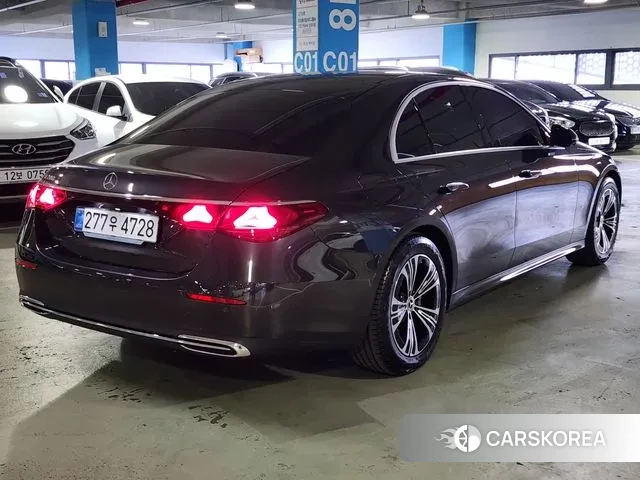 Mercedes-Benz E-Class W214 2025 Серый из Кореи, фото 5