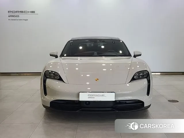 Porsche Taycan id 3776325 из Кореи 12