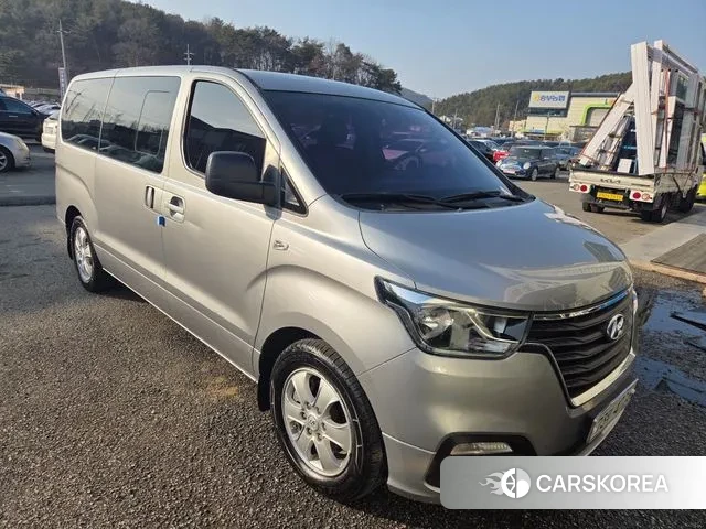 Hyundai The New Grand Starex id 3641679 из Кореи 10