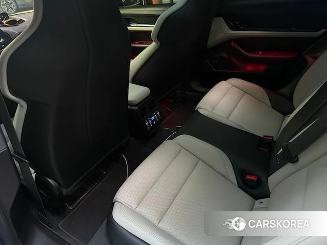 Porsche Taycan id 3878815 из Кореи 9