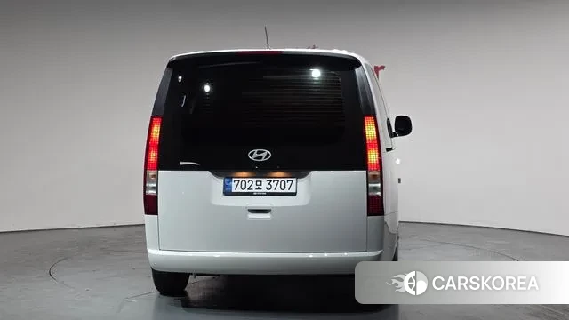 Hyundai Staria id 3763599 из Кореи 13