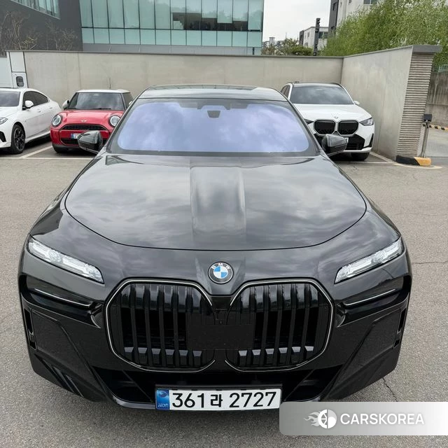 BMW 7 Series (G70) 2025 Черный из Кореи, фото 3