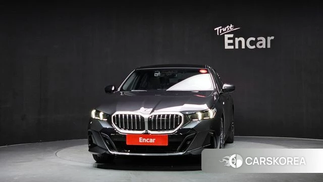 BMW 5 Series (G60) id 4462306 из Кореи 13
