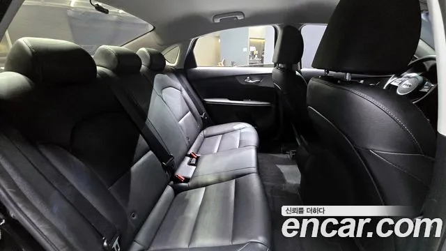 Kia Come New K3 id 2579445 из Кореи 13