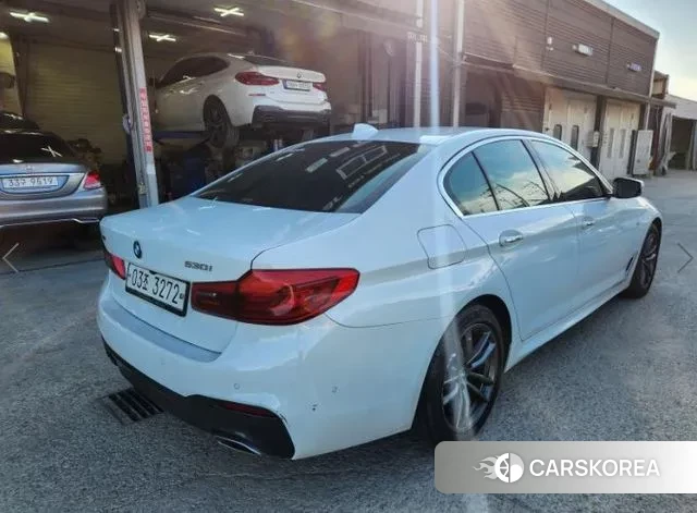 BMW 5 Series (G30) id 3505618 из Кореи 7