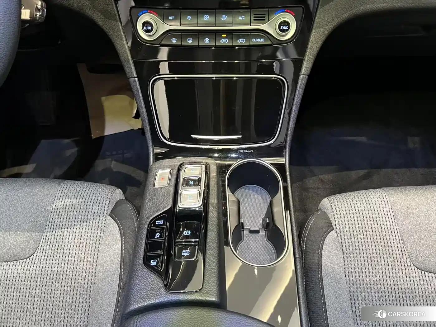 Hyundai Santa Fe 2021 Silver/gray из Китая, фото 3