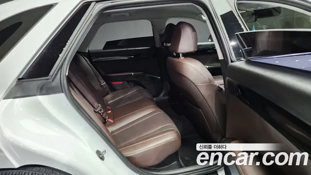 Hyundai Grandeur Hybrid (GN7) id 2676534 из Кореи 13