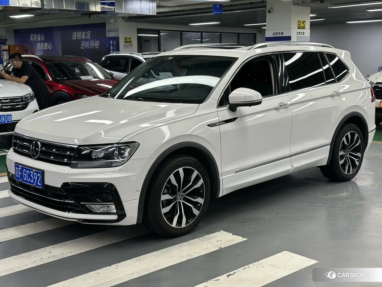 Volkswagen Tiguan L id 4441308 из Китая 7