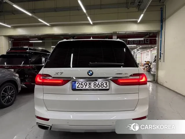BMW X7 (G07) 2021 Белый из Кореи, фото 6