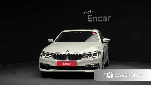 BMW 5 Series (G30) id 4482445 из Кореи 23