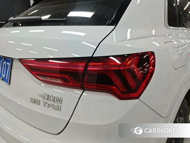 Audi Q3 2022 Белый из Китая, фото 6