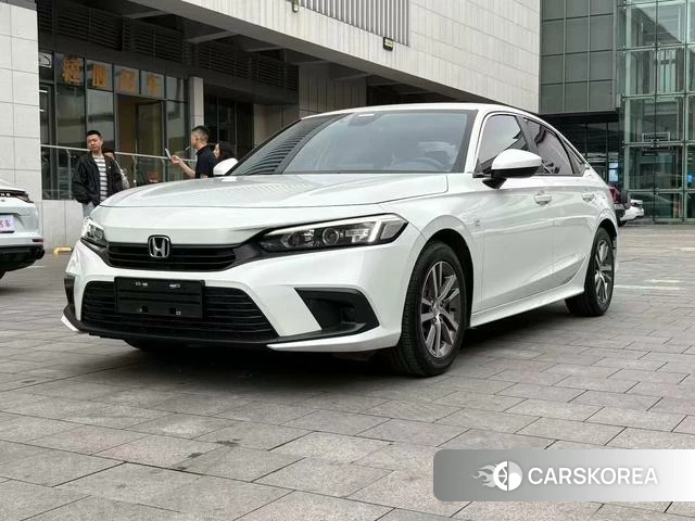 Honda Civic 2022 Белый из Китая, фото 3