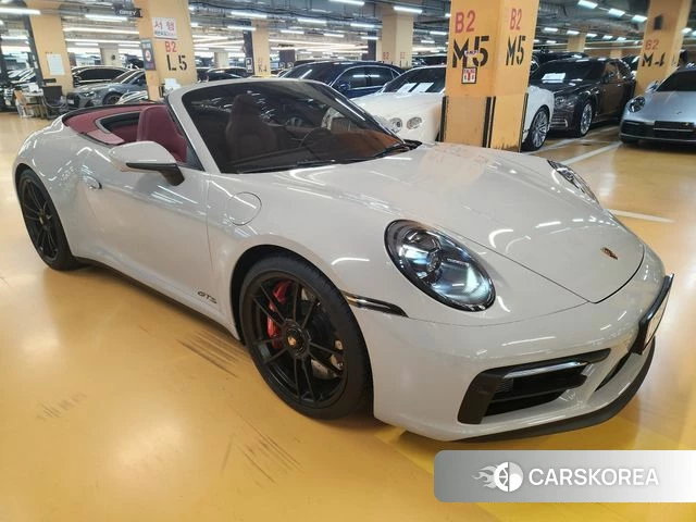 Porsche 911(992) id 4427768 из Кореи 13