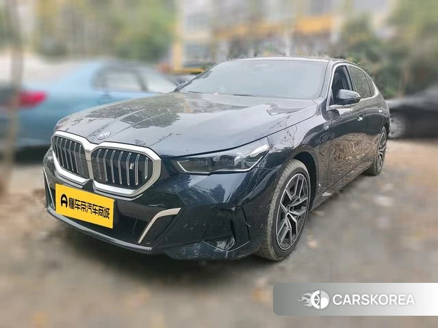 BMW i5 2025 Черный из Китая, фото 3