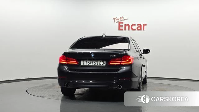 BMW 5 Series (G30) id 4519907 из Кореи 23