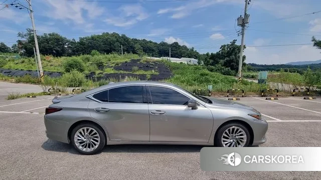 Lexus ES300h 7th generation id 2997266 из Кореи 13