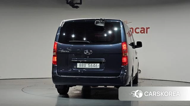 Hyundai The New Grand Starex id 4520782 из Кореи 23